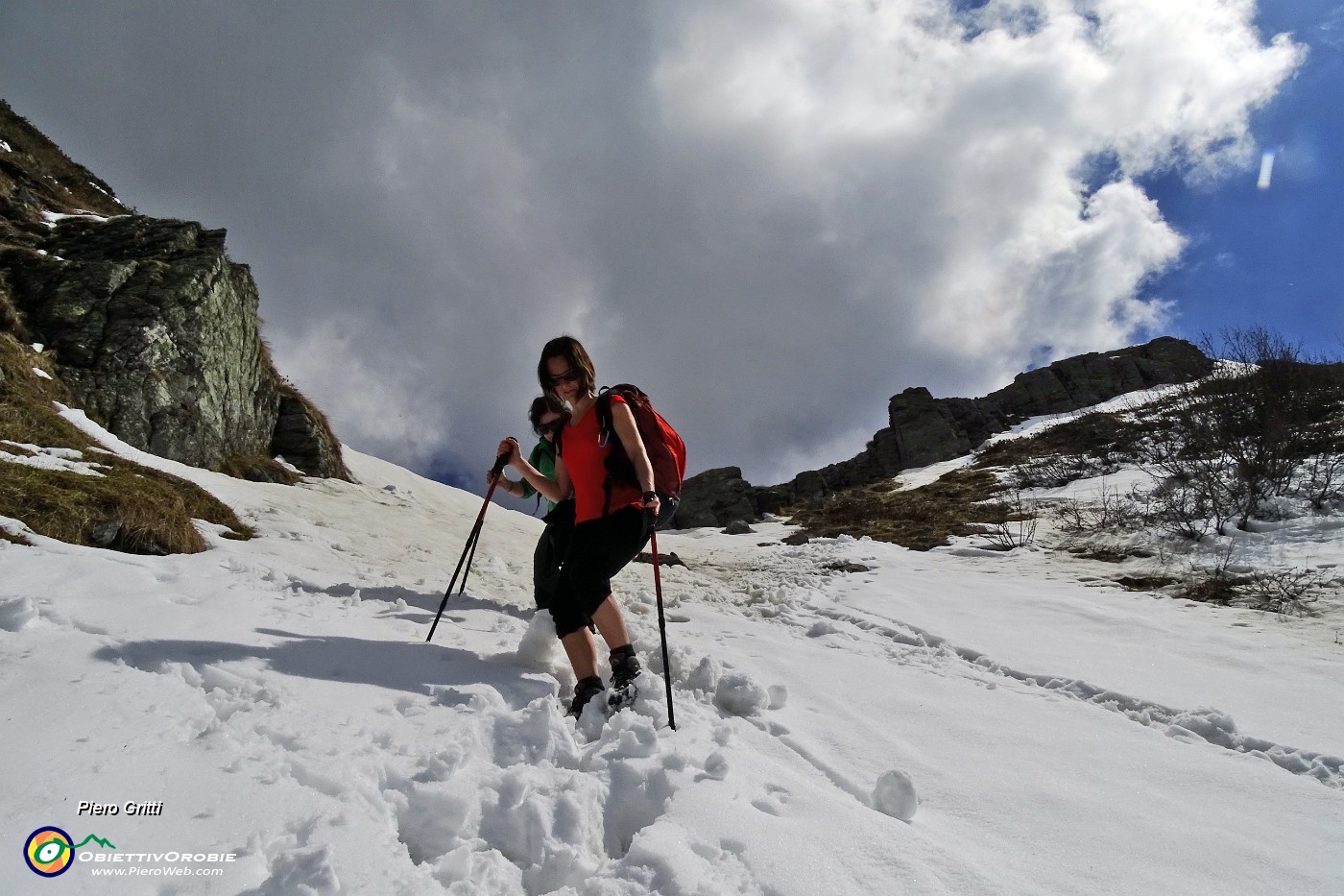 06 Dal Passo di Sasna (2140 m) in discesa.JPG -                                